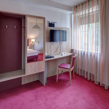 Leander 3* ビットブルク